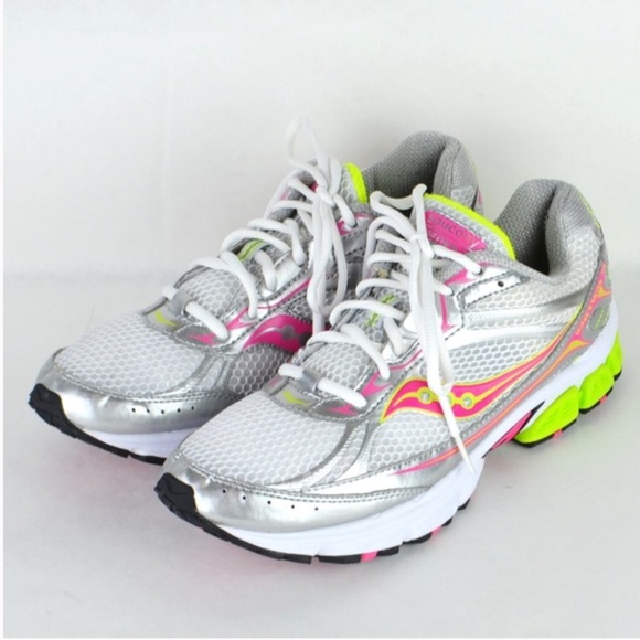 Saucony Shoes - Saucing Ignition 15121-5 runners EUC